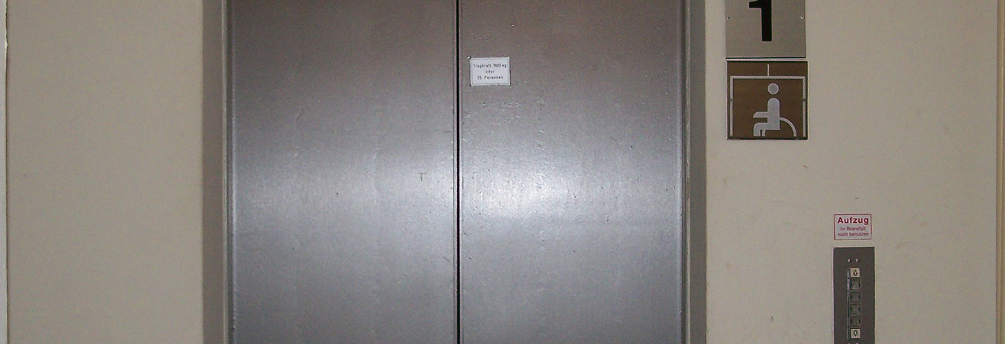 Banner DDR-Aufzüge